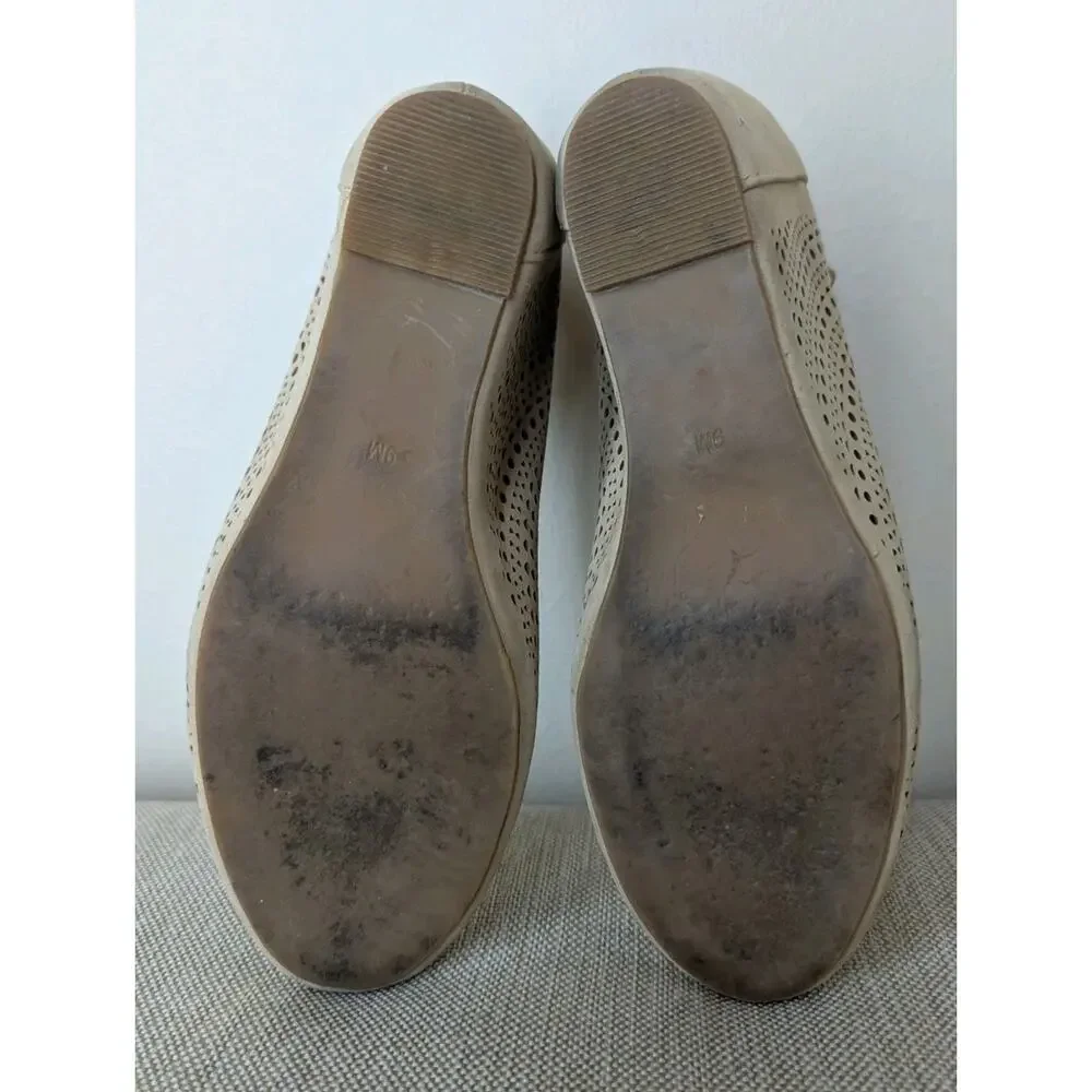 Jeffrey Campbell Cirque Size 9M Beige Cut Out Wedge Heel Leather Ankle Strap